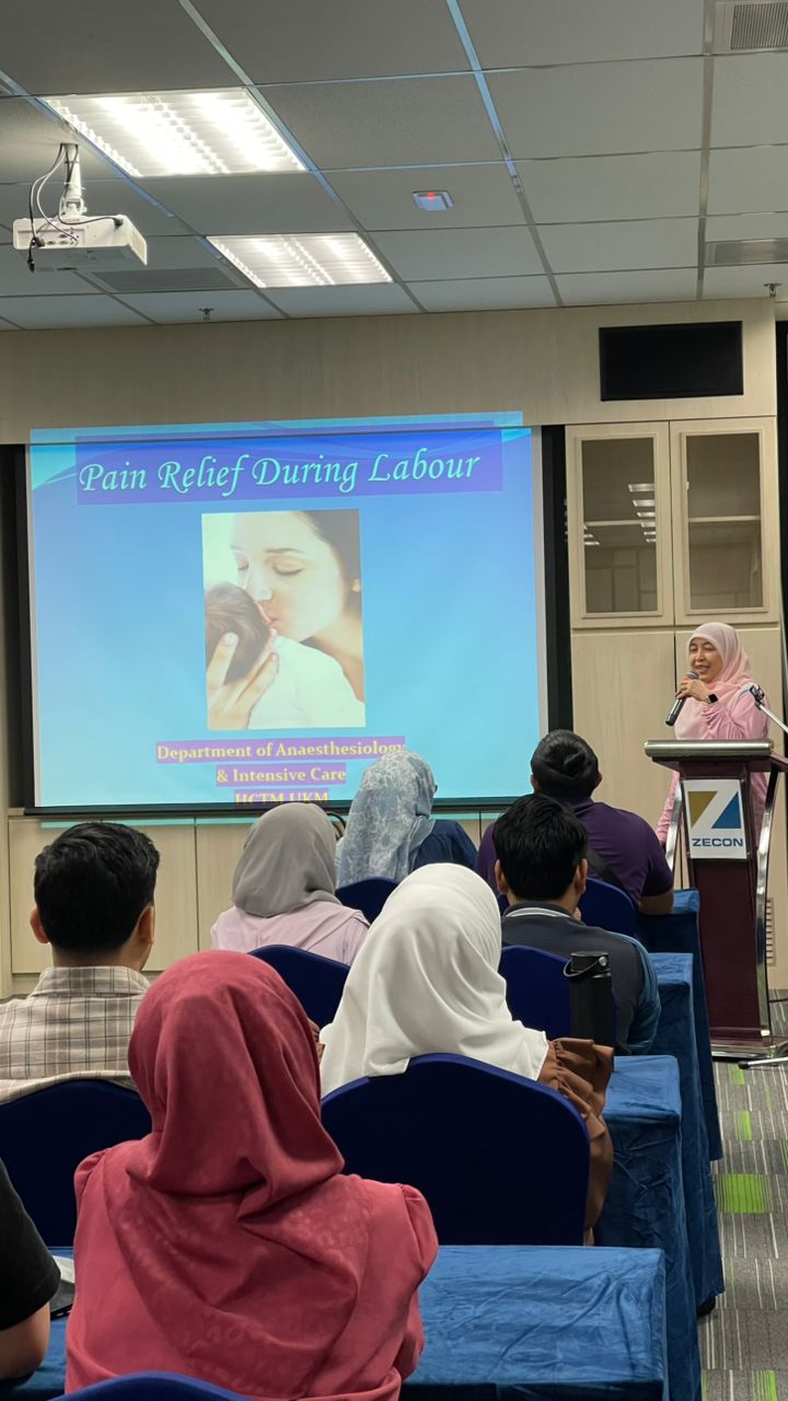 Ceramah pengurusan kesakatan semasa bersalin